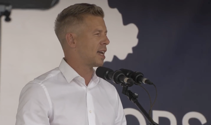 A bíróság megállapította, hogy az Index véleményt formált, amikor a Tisza állítólagos adóemelési szándékairól számolt be.