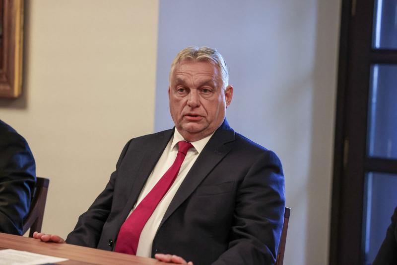 Orbán Viktor egy meglepő videót osztott meg Hatvanpusztáról, amelyet saját közösségi oldalán tett közzé.